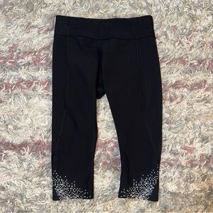 Lululemon cropped luxtreme leggings 6
